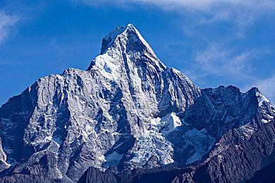 《暗黑4》85%玩家选择单刷 暴雪想提升多人游戏体验